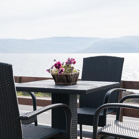 Hotel West Patreksfjordur Екстер'єр фото