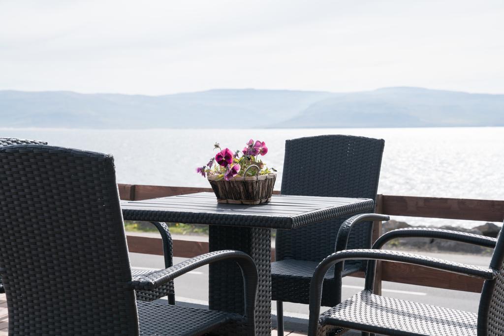 Hotel West Patreksfjordur Екстер'єр фото