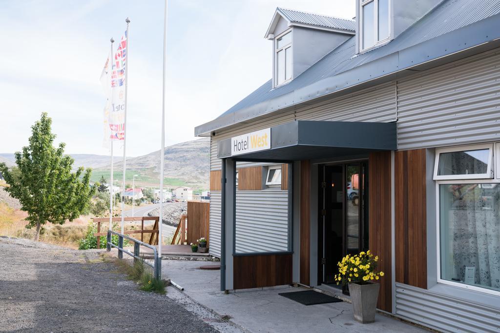 Hotel West Patreksfjordur Екстер'єр фото